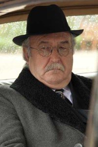 Como el padre de Jaime Gil de Biedma, en "El cónsul de Sodoma"
