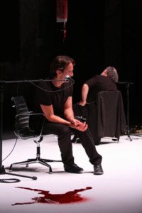 Roberto Bolaño se basó en un cuento de Kafka para escribir "El policía de las ratas"/ Photo Credits: Teatro de la Abadía, Teatre Lliure y Heartbreak Hotel