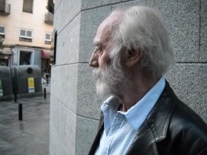 Javier Krahe piensa que la aparición de Podemos en el marco político español es un fenómeno necesario/ Photo Credits: Jesús Martín