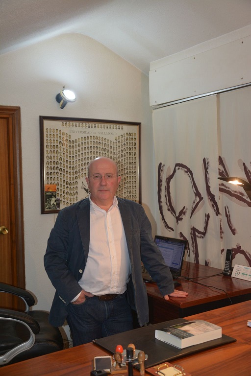 Fernando Cartón compagina su pasión por la literatura con su labor en calidad de procurador/ Foto: Fernando Cartón