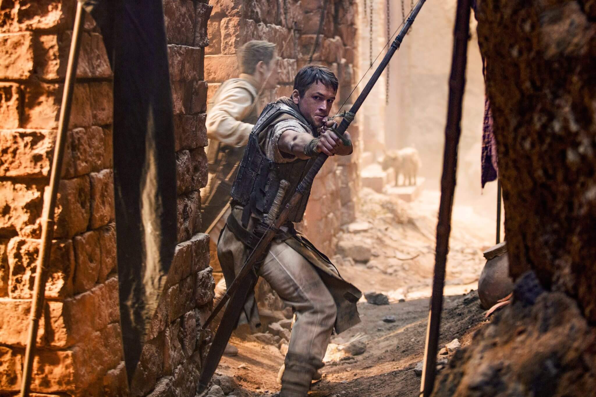 Taron Egerton se ha entrenado a fondo, para dar vida a Robin Hood