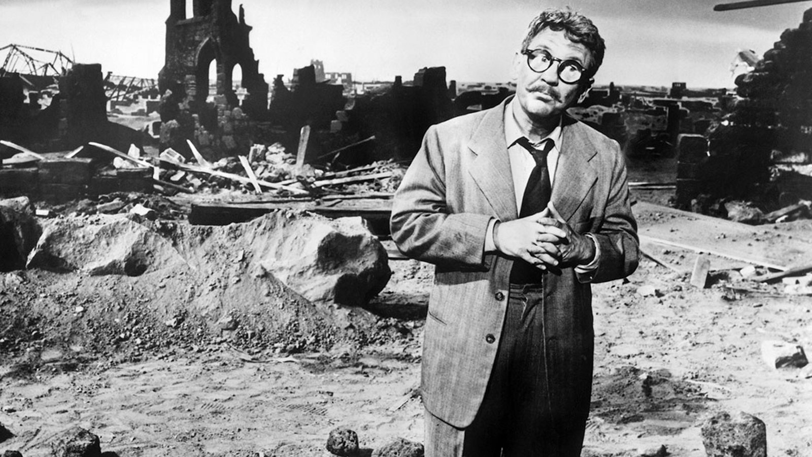Jordan Peele recuerda el sobresaliente capítulo "Time Enough At Last", protagonizado por Burgess Meredith (en la imagen)